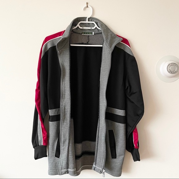 🛍 3/$20 Athletic Jacket - Picture 5 of 5